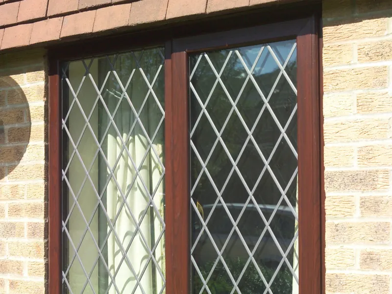 Security Glazing — Gallery Peckham